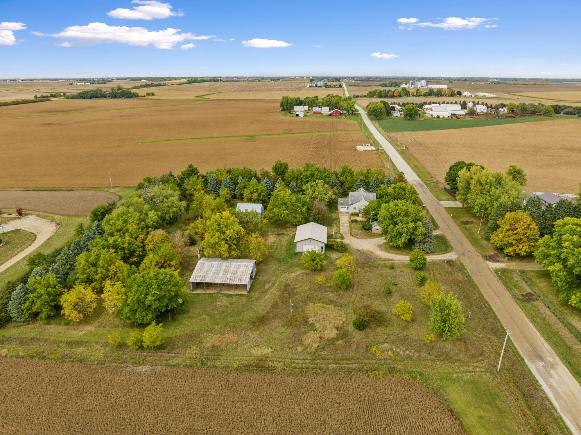 Check out this Spacious Acreage for Sale Just South of Waterloo | Oakridge Real Estate